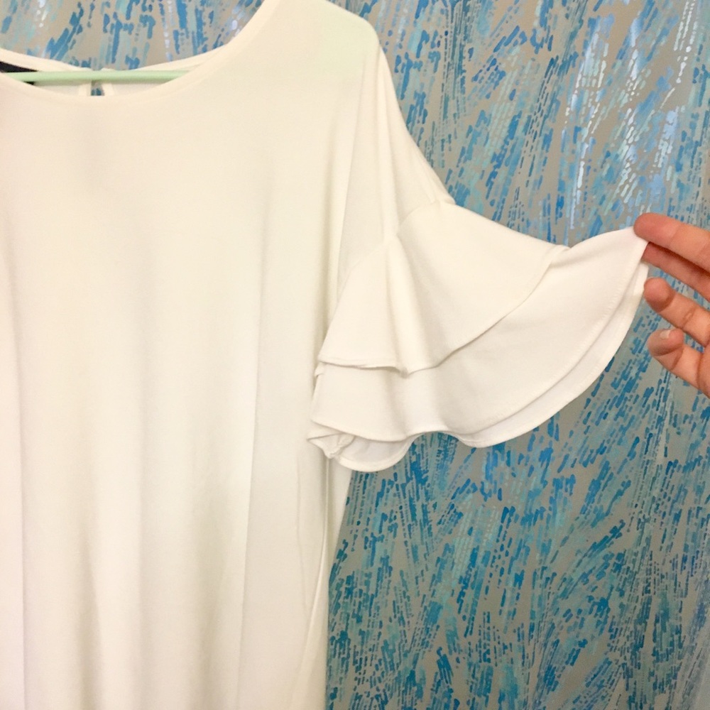 MOVING SALE 💸  INC Ruffle Sleeve Blouse
